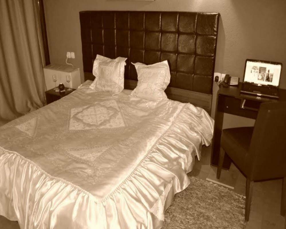 Hotel Ok 普里兹伦 外观 照片